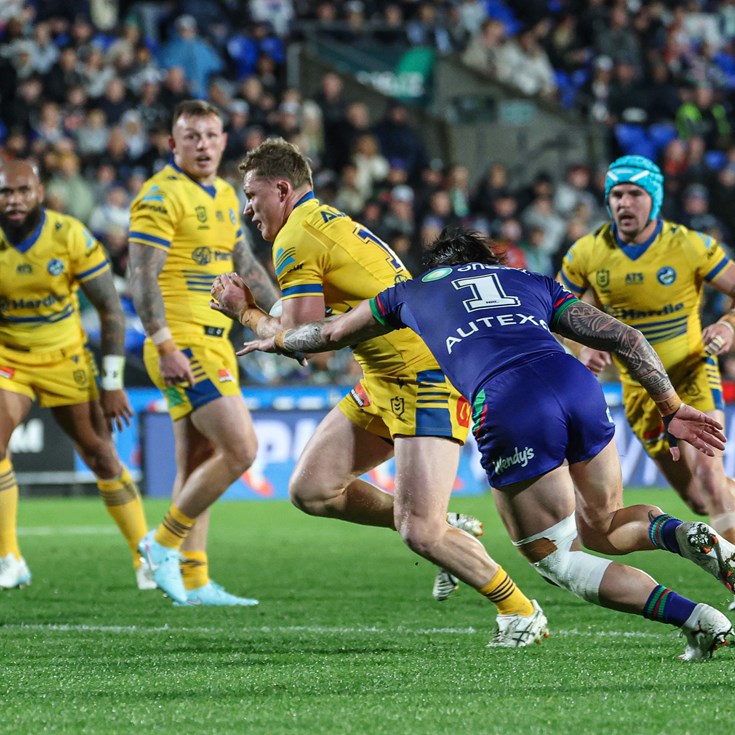 Friday night footy: Warriors v Eels; Bellamy hits 600