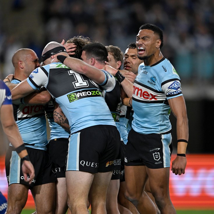 As it happened: Sharks muzzle Dogs; Titans tame Tigers; Panthers snare seventh